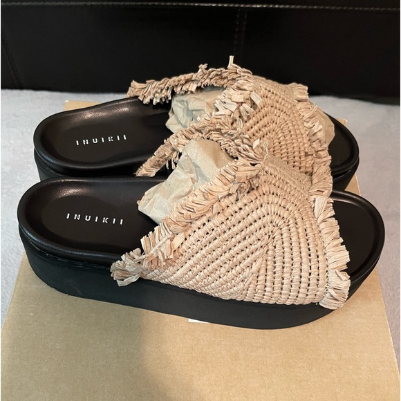 Inuikii Raffia Moon Platforms (US Size 10) - Picture 2 of 3
